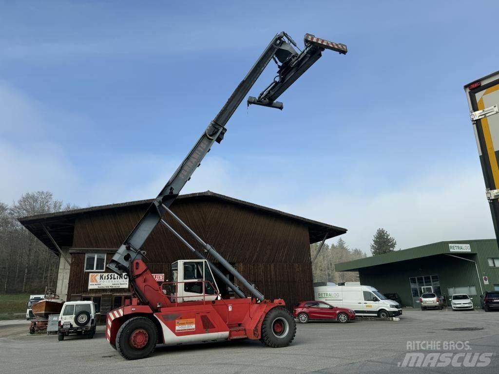 CVS Ferrari F158 Reachstackers