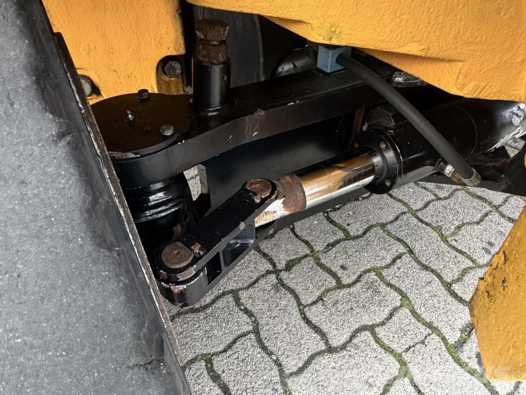 Jungheinrich DFG670 Chariots diesel