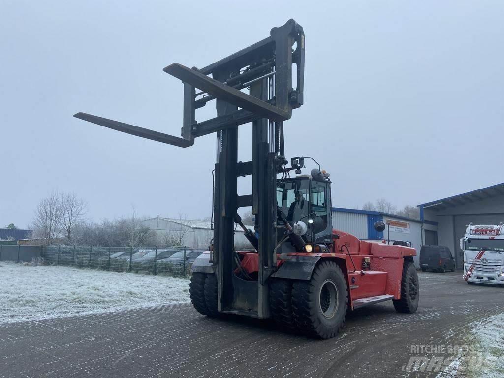 Kalmar DCG300-12LB Chariots diesel