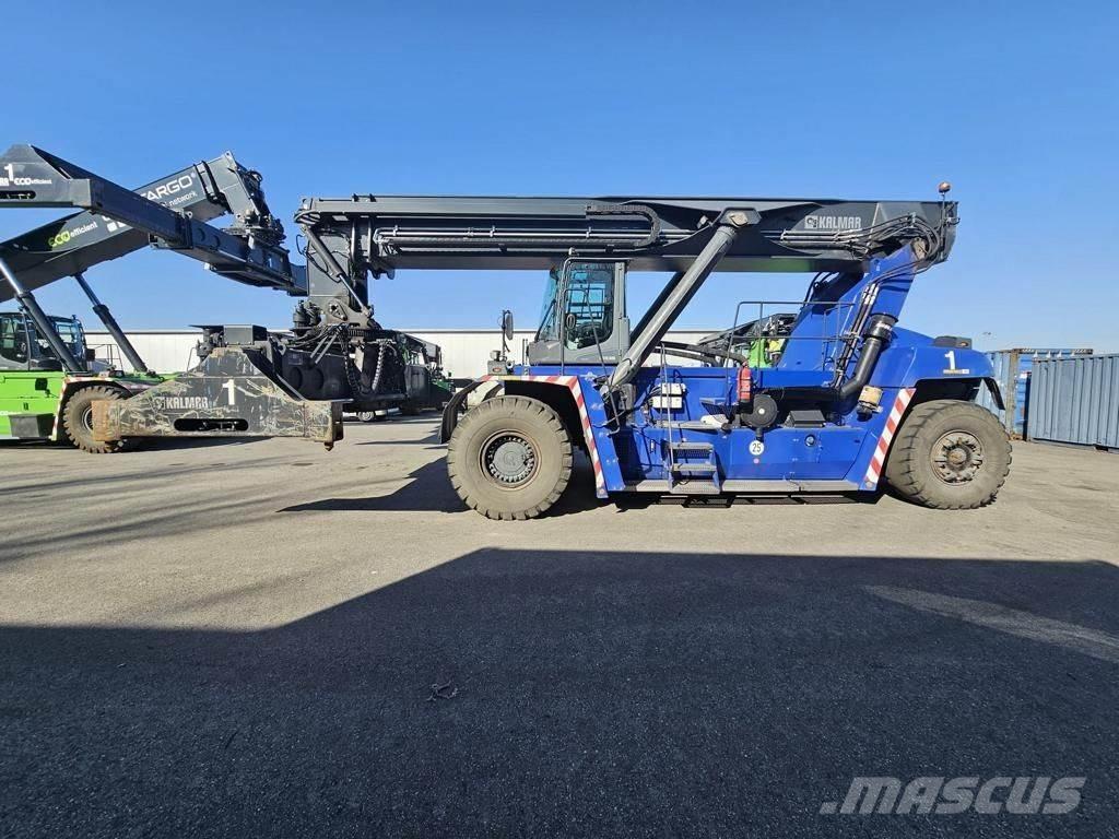 Kalmar DRG420-60S5 Reachstackers