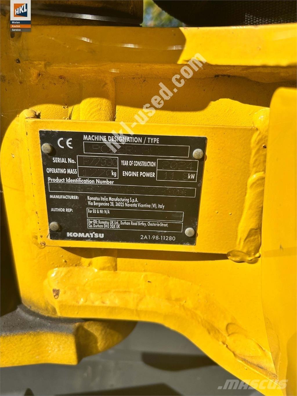 Komatsu PC 16 R-3HS Mini pelle < 7t