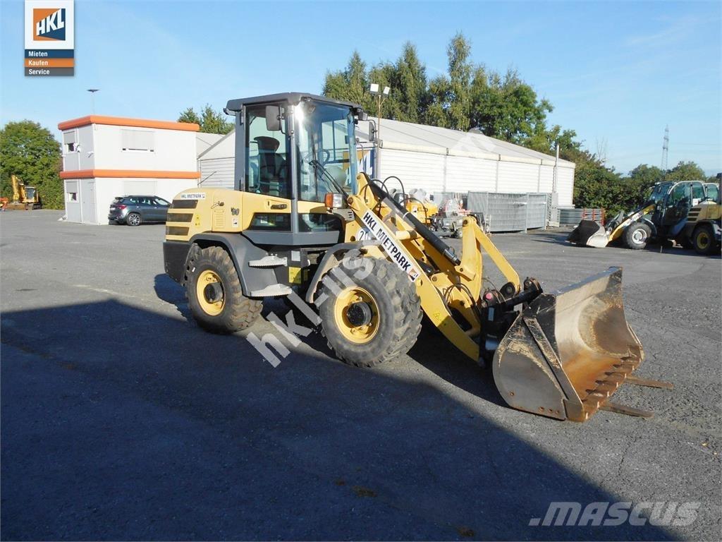 Yanmar V 80 Chargeuse sur pneus