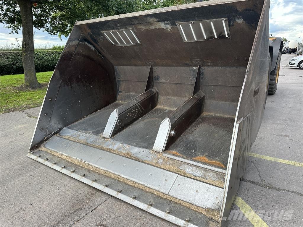  Ulrich Hitip bucket Chargeur frontal, fourche