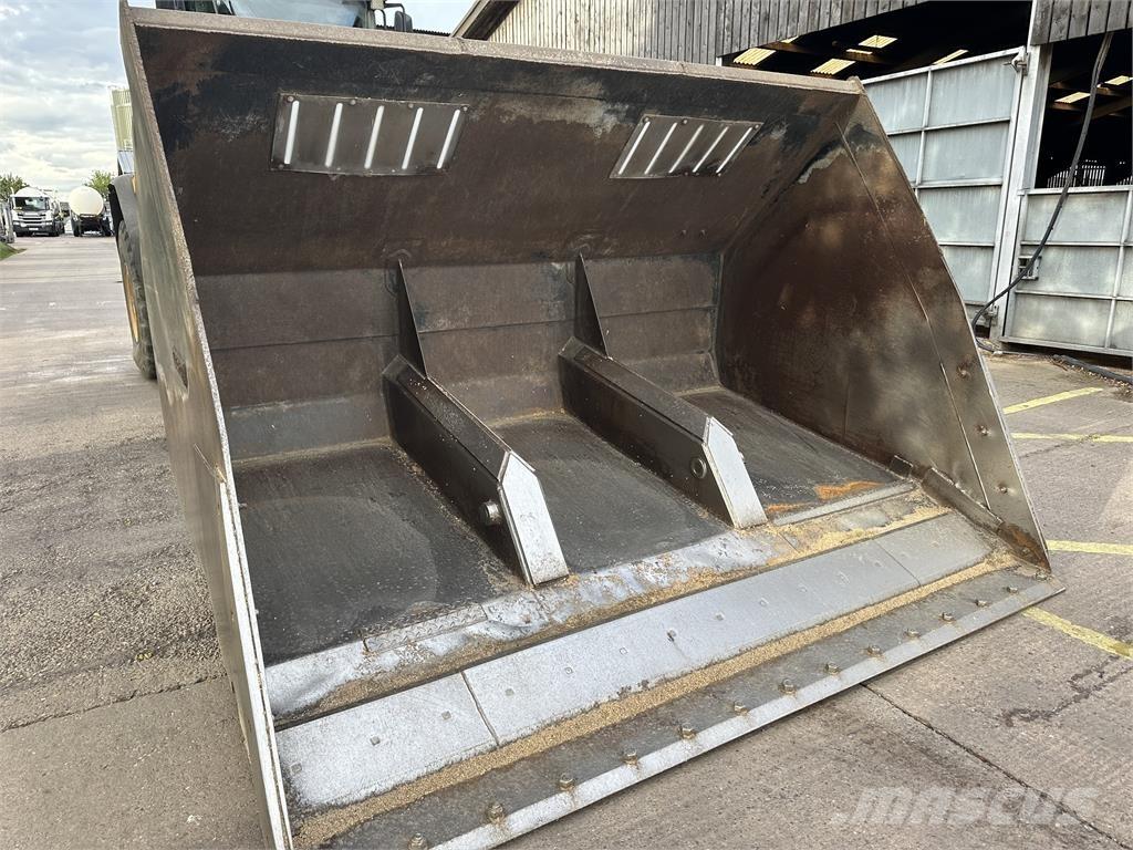  Ulrich Hitip bucket Chargeur frontal, fourche
