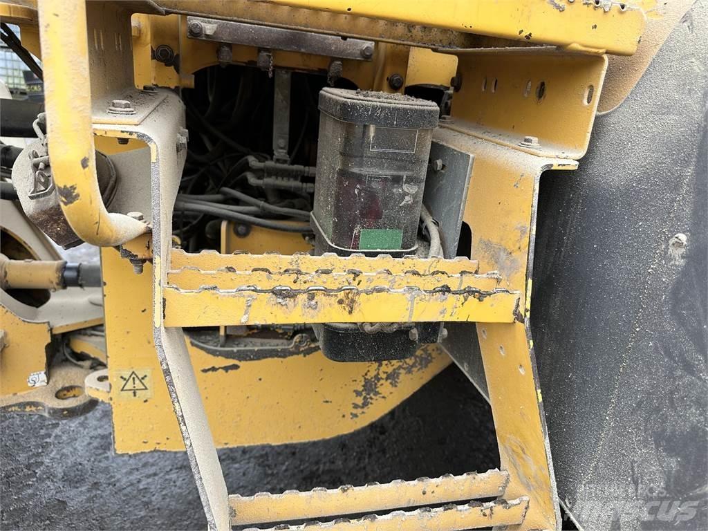 Volvo L110F Chargeuse sur pneus