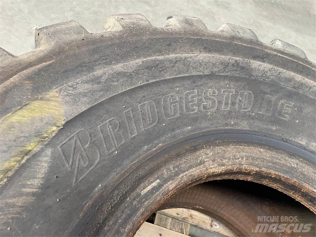  23.5xR25 Bridgestone dæk Pneus, roues et jantes