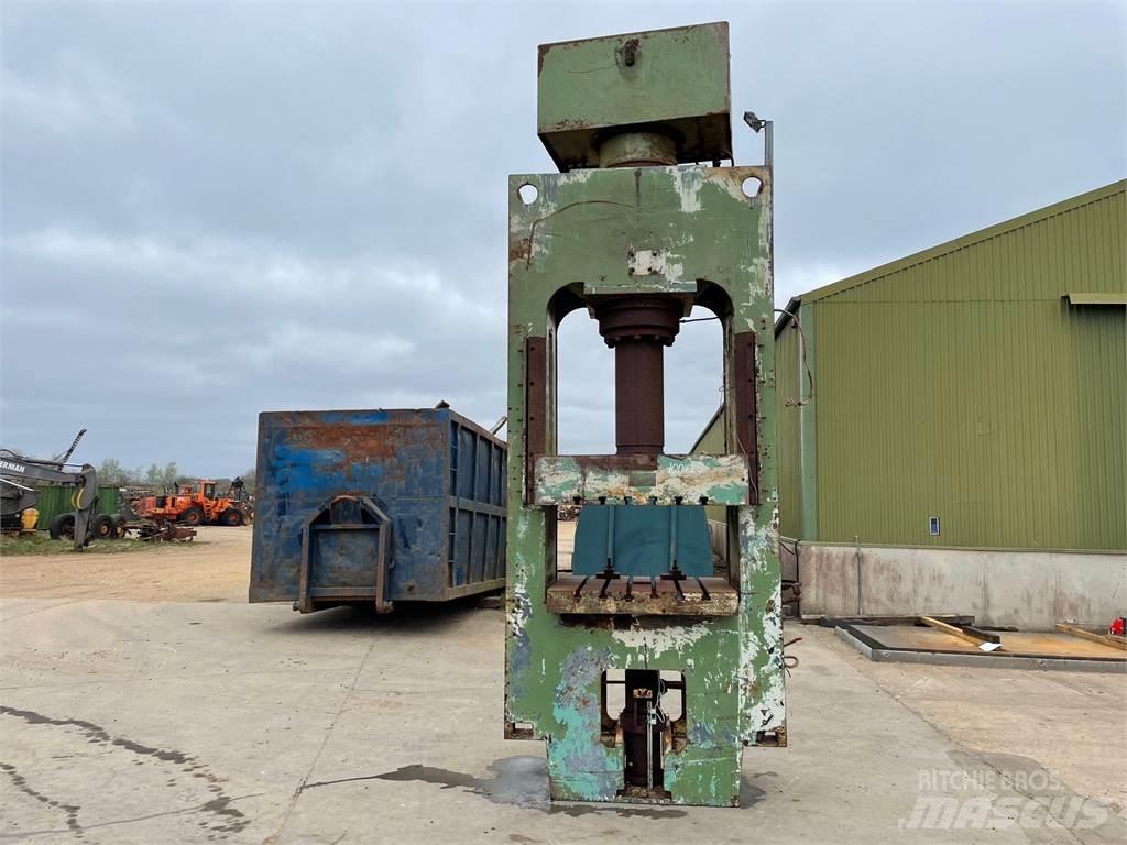  300 ton hydr. presser Autres accessoires