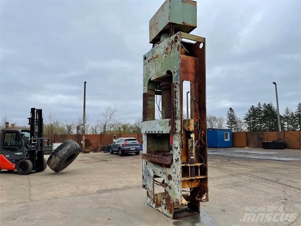  300 ton hydr. presser Autres accessoires