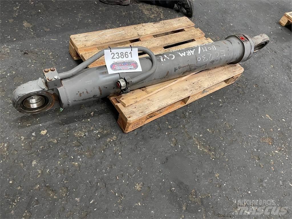  Armcylinder ex. Volvo EC230 Hydraulique