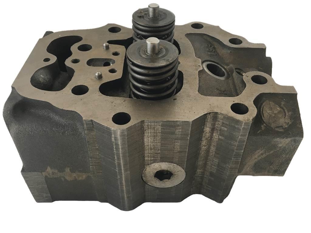  Cylinderhoved, Volvo motor Moteur