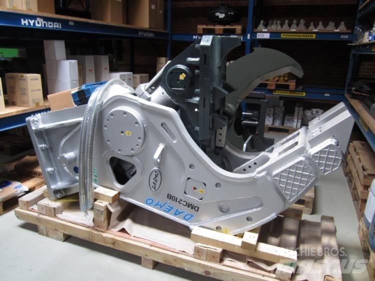 Daemo DMC210B betonsaks Concasseur de Travaux Publics