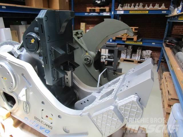 Daemo DMC210B betonsaks Concasseur de Travaux Publics
