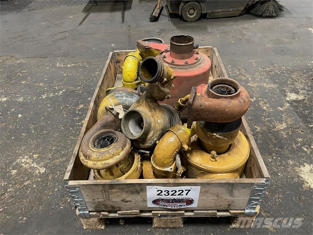  Diverse dele ex. Cat 3304 Moteur