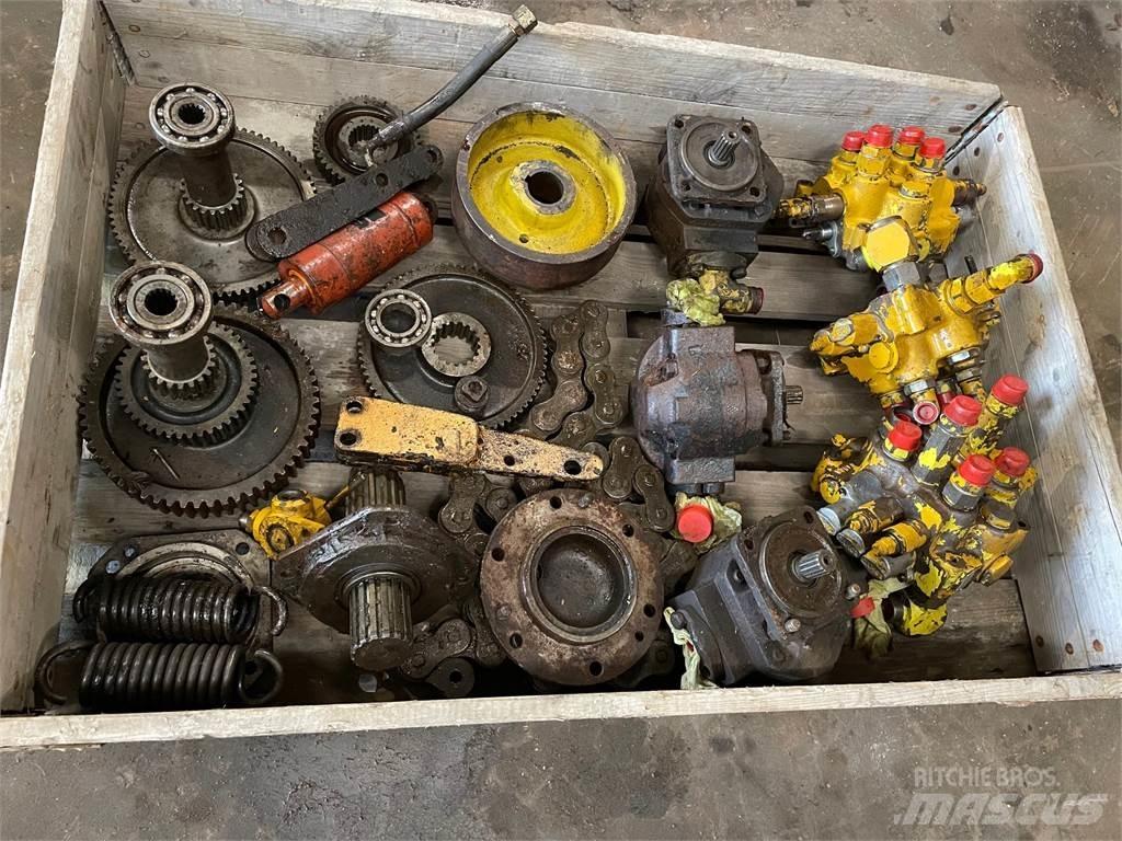  Diverse dele ex. Hymac 580D Hydraulique