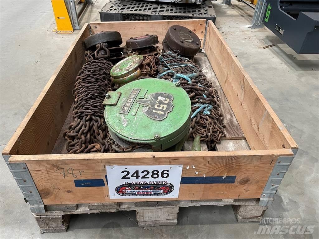  Diverse kædetaljer Accessoires et pièces pour grue