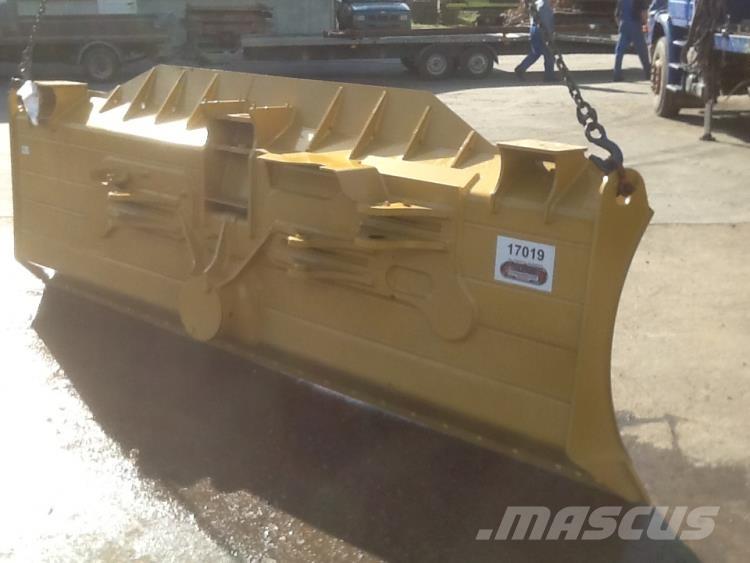  Dozerblad ex. Cat D6K Autres accessoires
