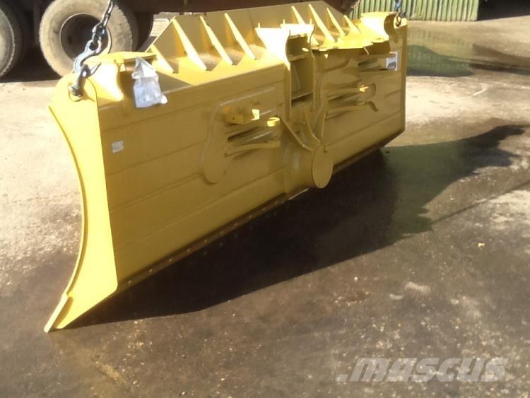  Dozerblad ex. Cat D6K Autres accessoires