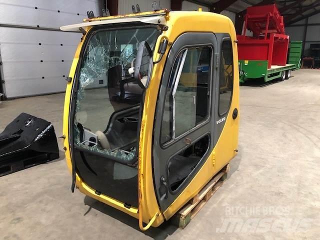  Førerhus ex. Volvo EC240LC Autres accessoires