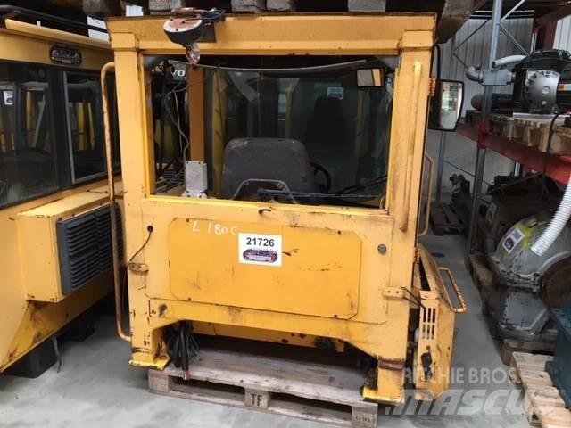  Førerhus ex. Volvo L180C Autres accessoires