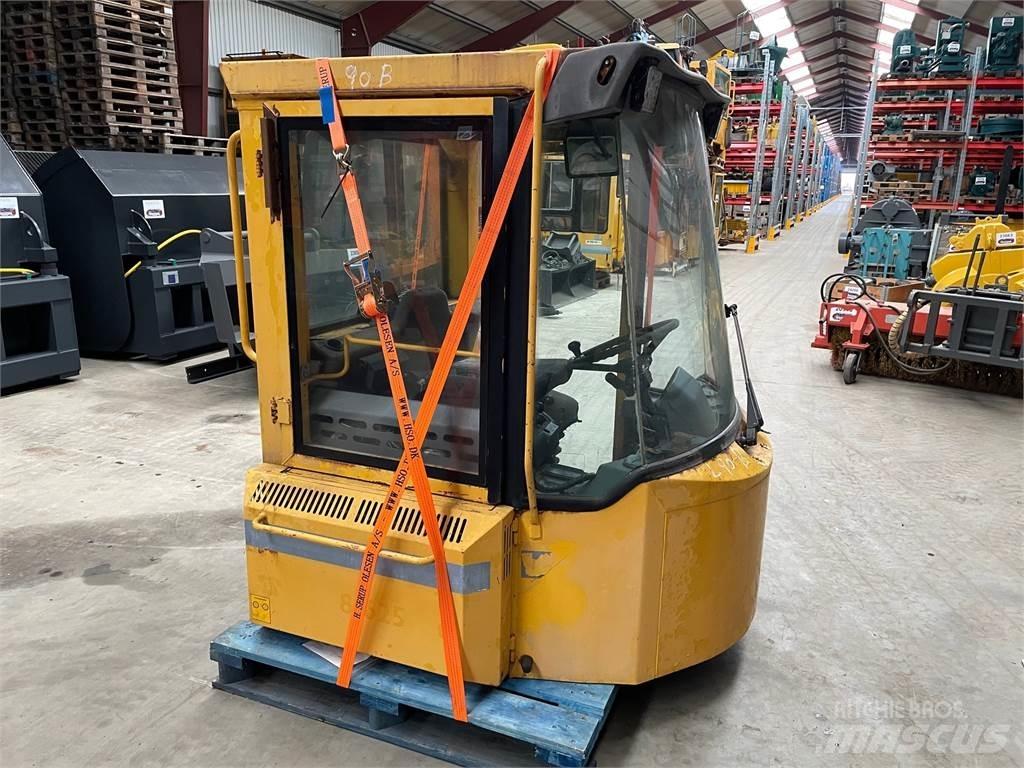  Førerhus ex. Volvo L90B Autres accessoires