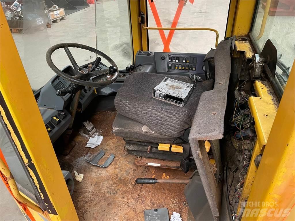  Førerhus ex. Volvo L90B Autres accessoires