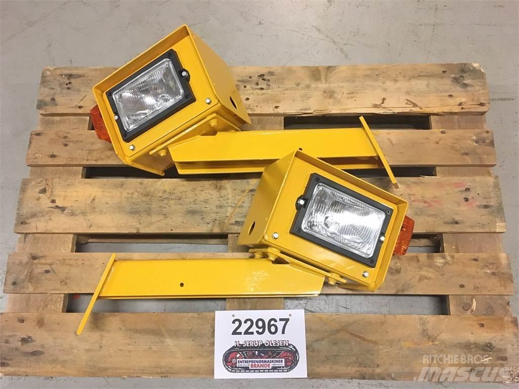  Forlygter Volvo L180E Autres accessoires