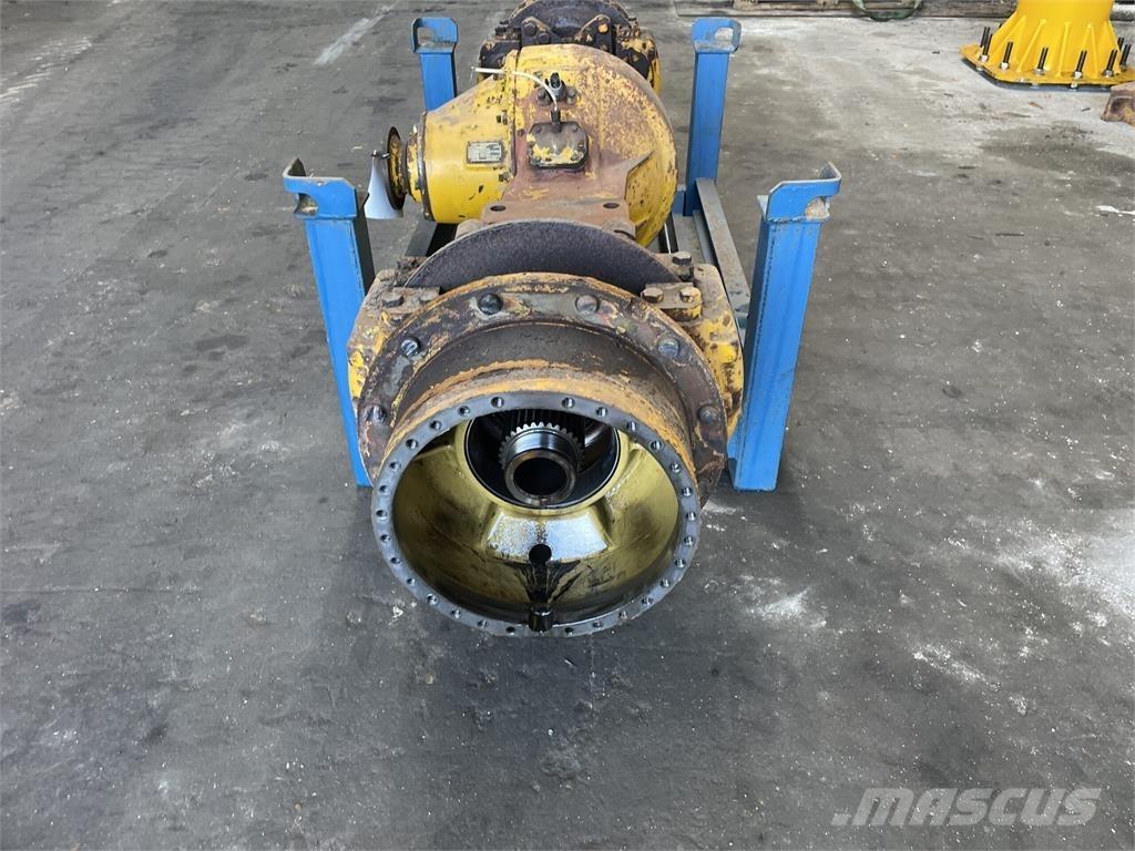  Front Aksel Ex. Volvo 4500 Essieux