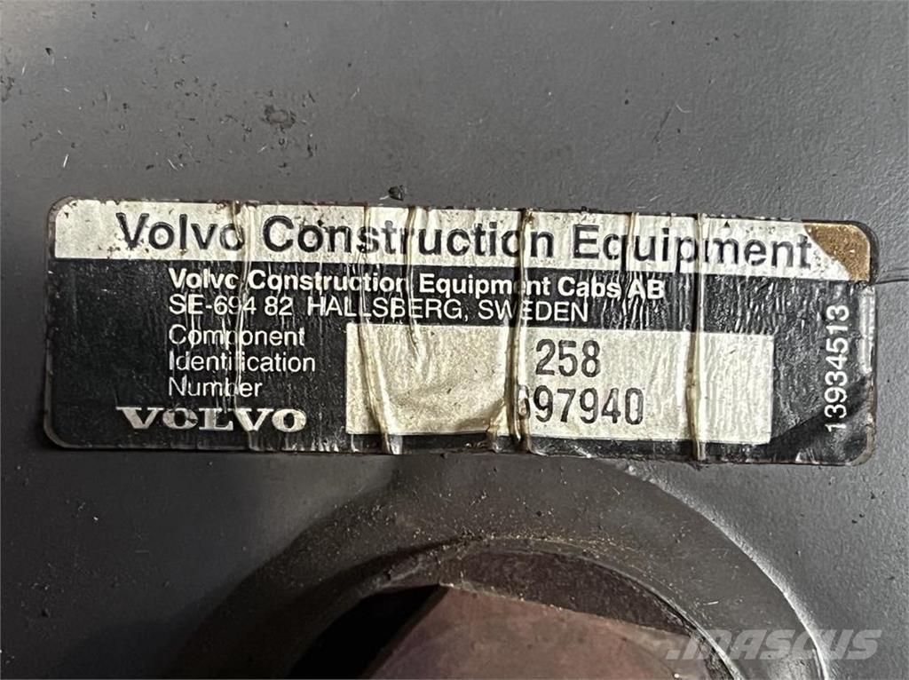  Hydraulik Tank, Volvo L90E Hydraulique