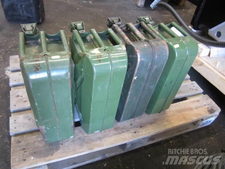  Jerrycans 20 Ltr. - 4 stk. Autres accessoires