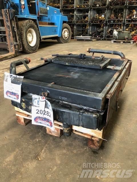  Køler ex. Hyundai R290LC-7A Moteur