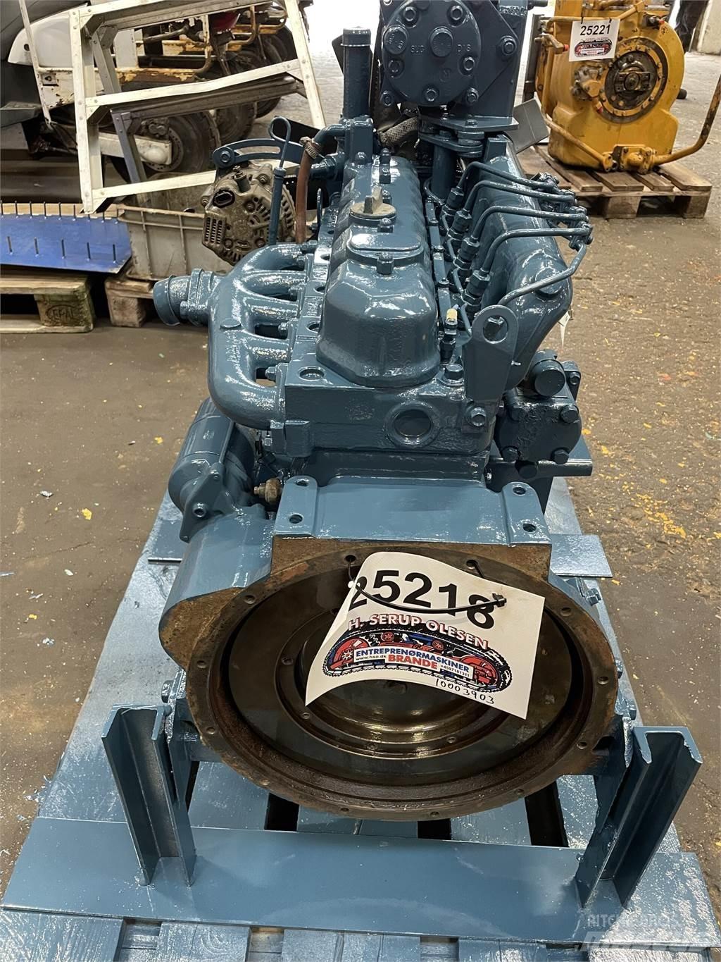 Kubota F2803 motor - 5 cyl. Moteur