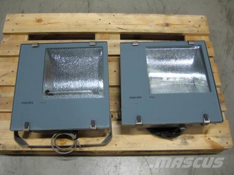  Lamper - 400W - 2 stk. Electronique