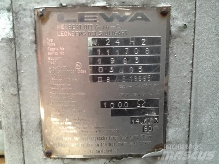 Lewa Type V24HZ pumpe Pompe à eau / Motopompe