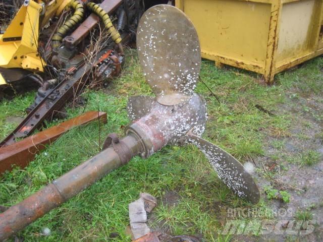  Propel ex. Bonille HM32 Bateaux de travail, barges et pontons