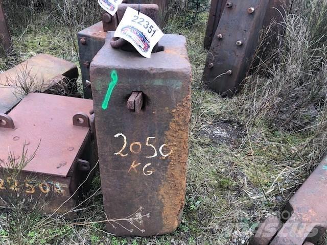  Rammeslag ca. 2050 kg Autres accessoires