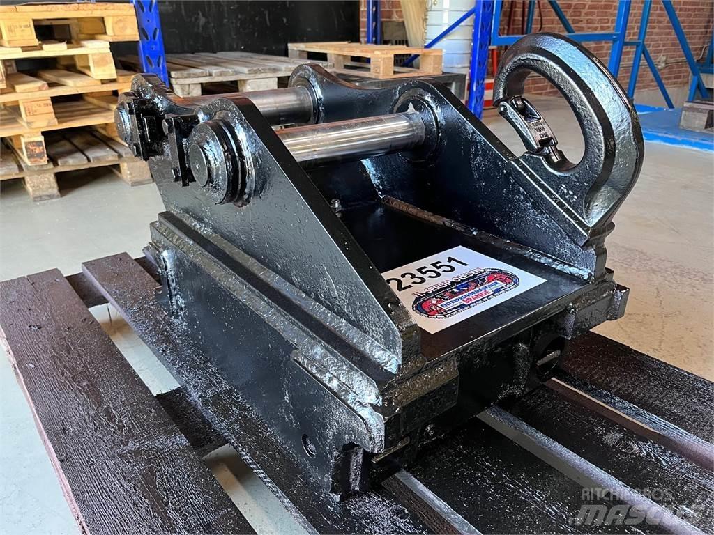  S70 Hydraulisk Hurtigskift Attache rapide pour godet