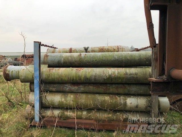  Stålrør Ø323,9x32x3000 mm Équipement de pipeline