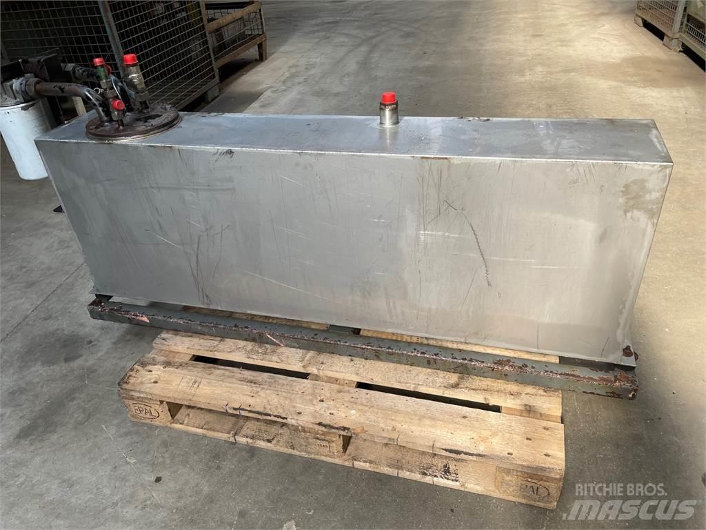  Tank, rustfri - ca. 200 Ltr. Autres accessoires