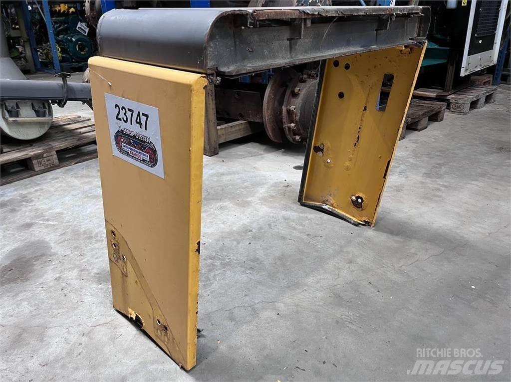  Top - & sideplade, Volvo L90E Autres accessoires