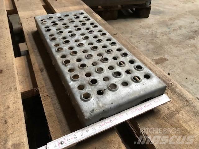  Trin, galvaniserede - 117 stk. Autres accessoires