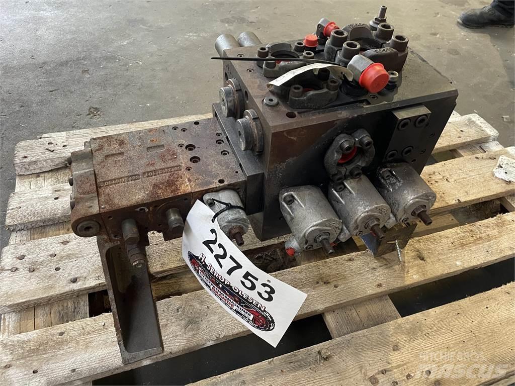  Ventilblok ex. Volvo EW160D Hydraulique