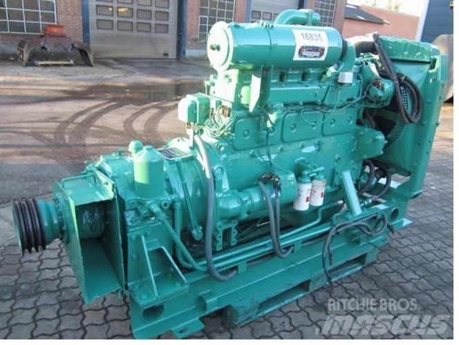 Volvo D100A med PTO Moteur