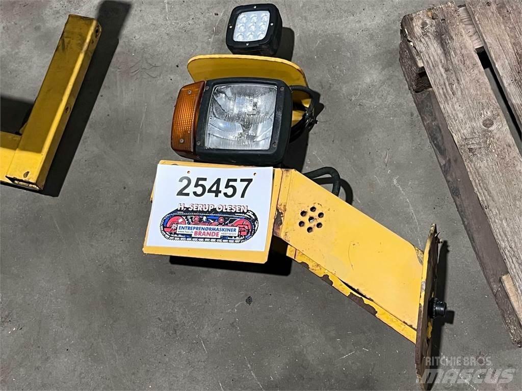 Volvo L120F frontlygte Electronique