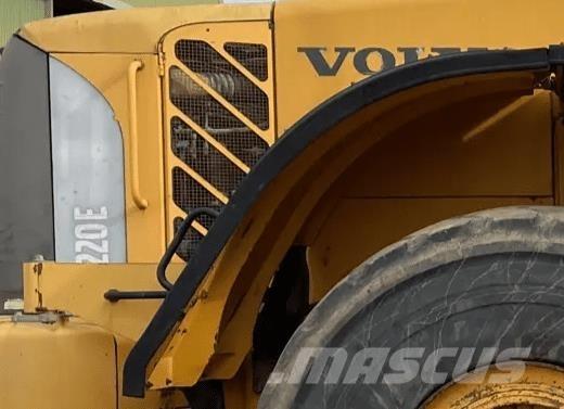 Volvo L220E højre bagskærm Autres accessoires