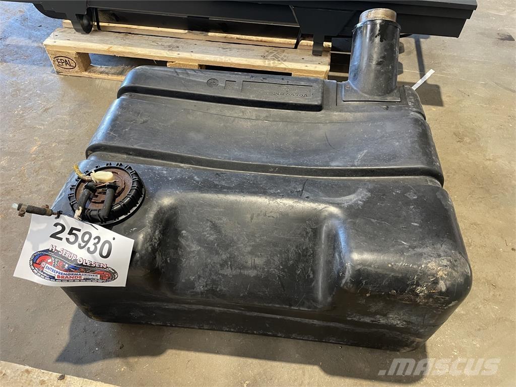 Volvo L70B dieseltank Moteur