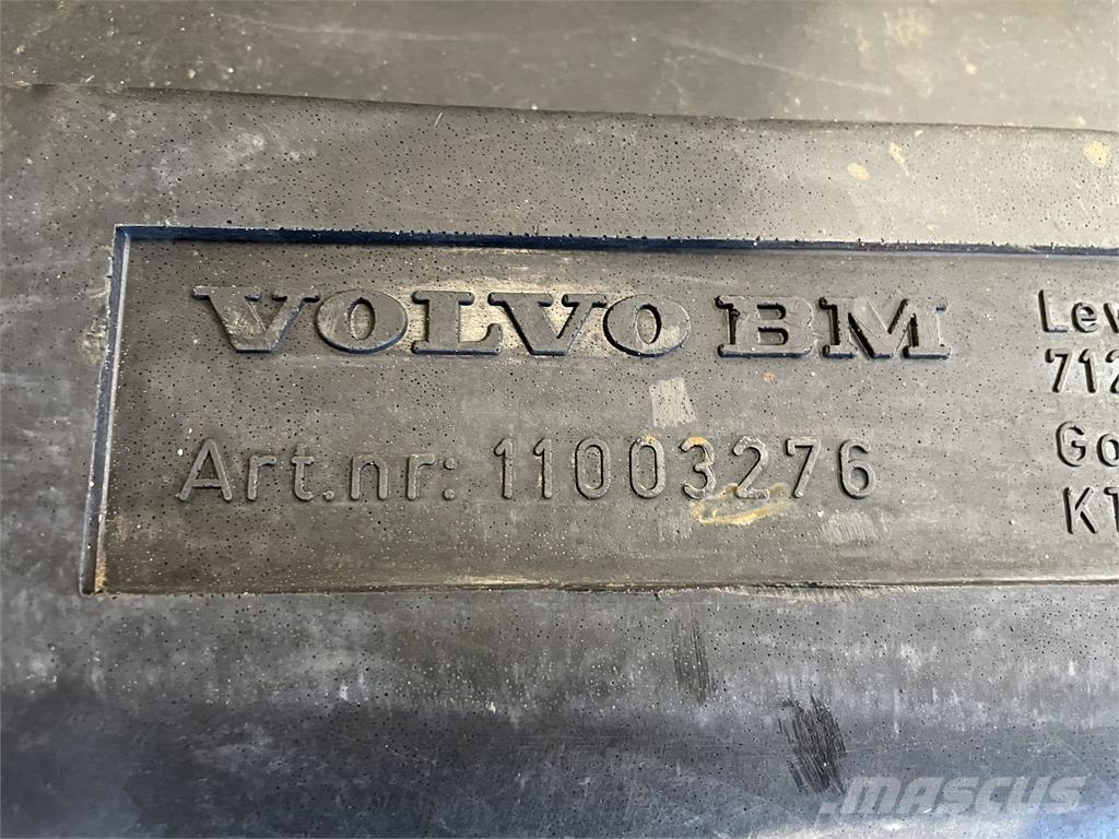 Volvo L70B dieseltank Moteur