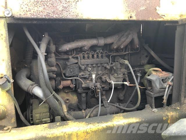 Volvo LM1240 til ophug Chargeuse sur pneus