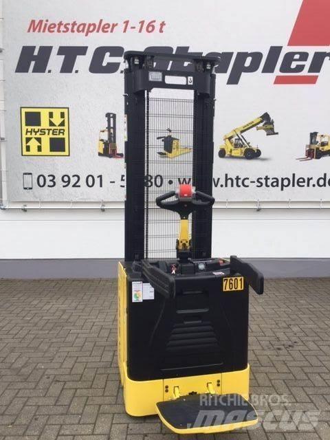 Hyster S1.5S Gerbeur accompagnant
