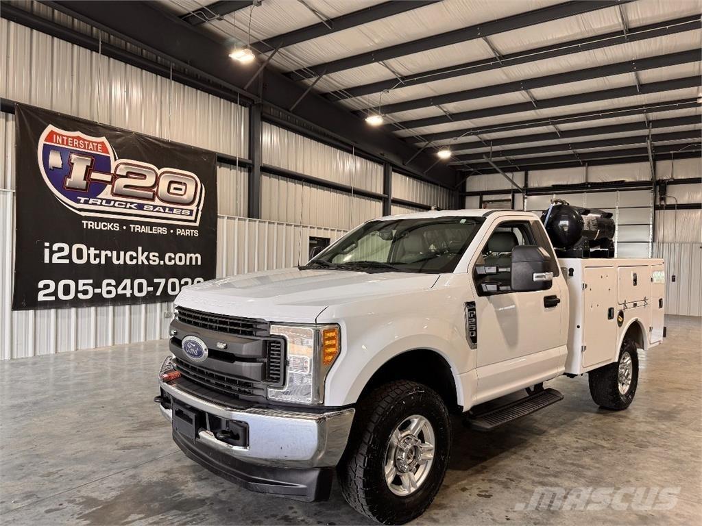 Ford F-250 Camions et véhicules municipaux