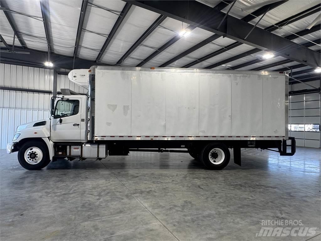 Hino 268 Camion frigorifique